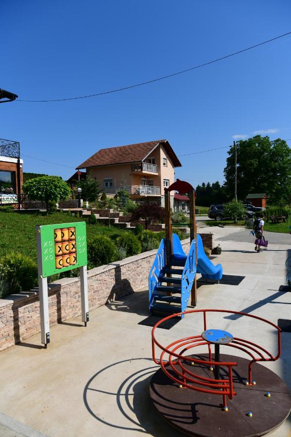 Apartments Green Park Rakovica Εξωτερικό φωτογραφία