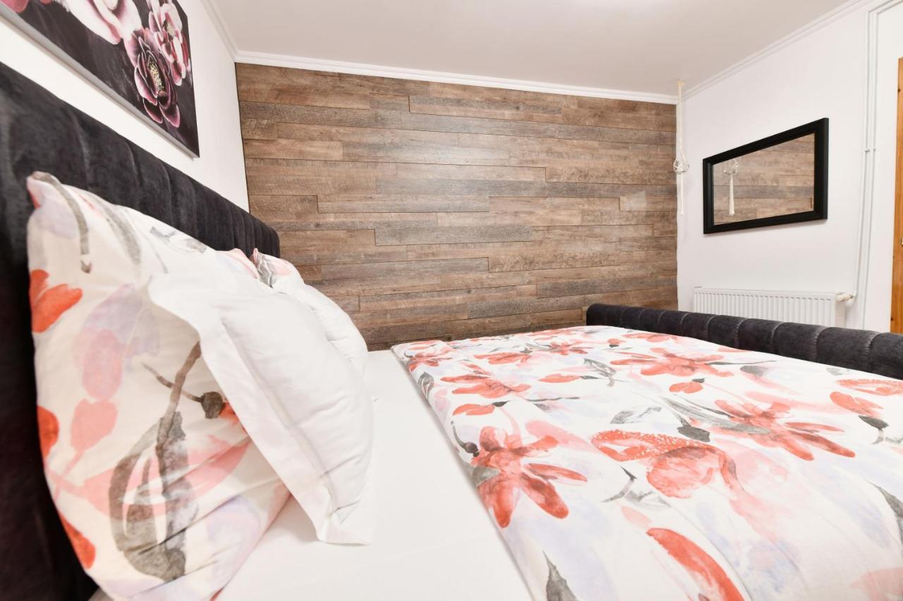 Apartments Green Park Rakovica Εξωτερικό φωτογραφία